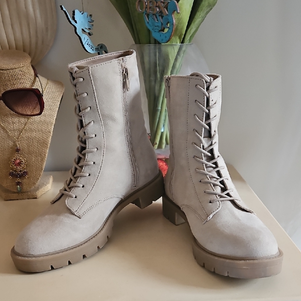 LOFT Cream Lace-Up Boots for Women